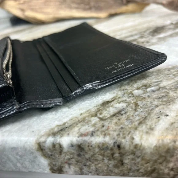 LOUIS VUITTON - Epi Brazza - Picture 13 of 15